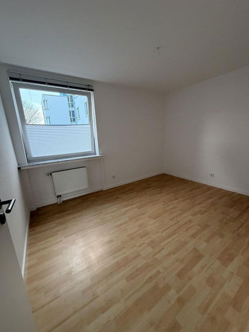 Pronájem bytu 3+1 79 m², Stennerstraße 29, Bielefeld, Severní Porýní-Vestfálsko Pronájem bytu 3+1 79 m², Stennerstraße 29, Bielefeld, Severní Porýní-Vestfálsko