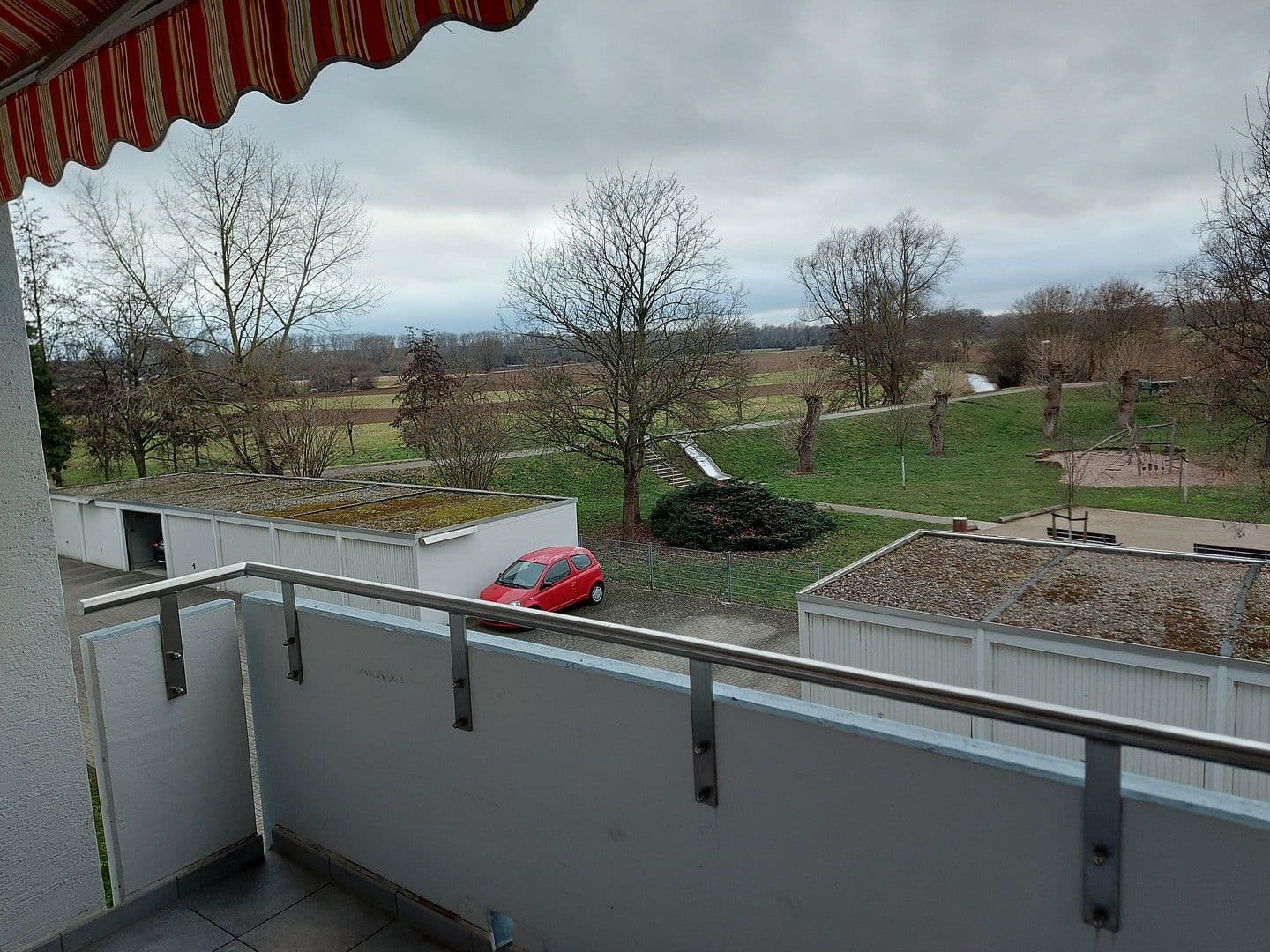 Prodej bytu 3+1 80 m², Ketscher Str 36, Brühl, Bádensko-Württembersko Prodej bytu 3+1 80 m², Ketscher Str 36, Brühl, Bádensko-Württembersko