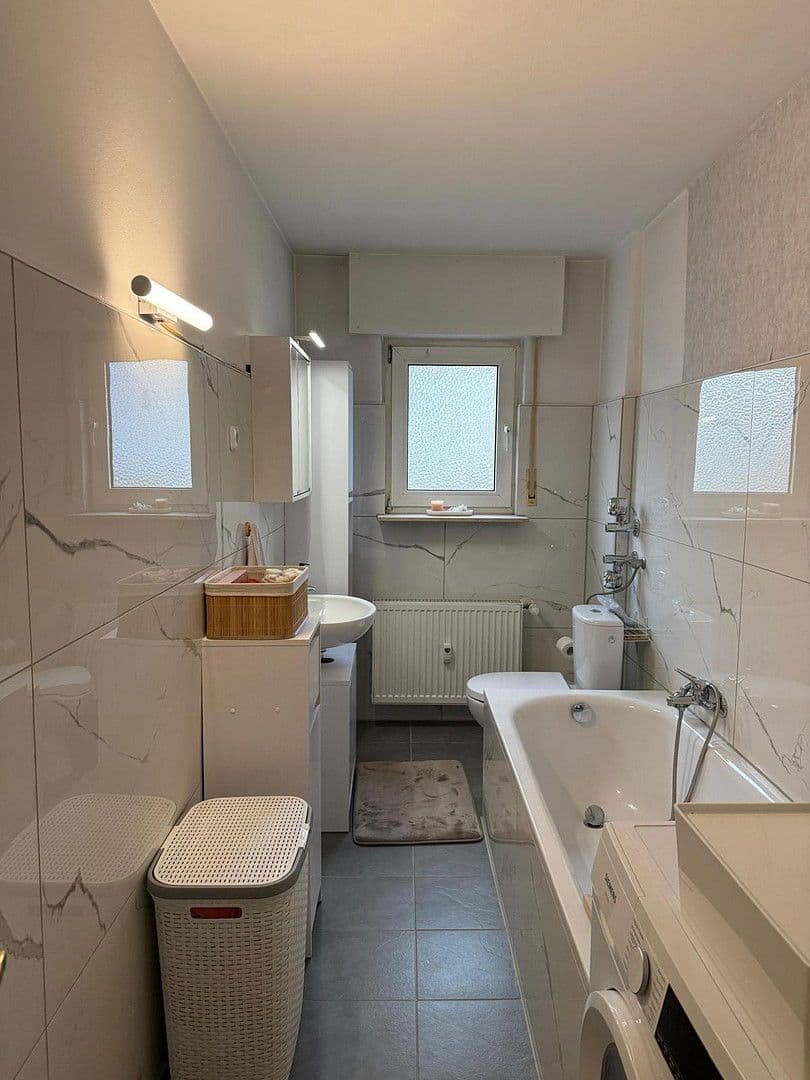 Prodej bytu 2+1 57 m², Ernst-Ludwig-Str. 12, Weiterstadt, Hessen Prodej bytu 2+1 57 m², Ernst-Ludwig-Str. 12, Weiterstadt, Hessen