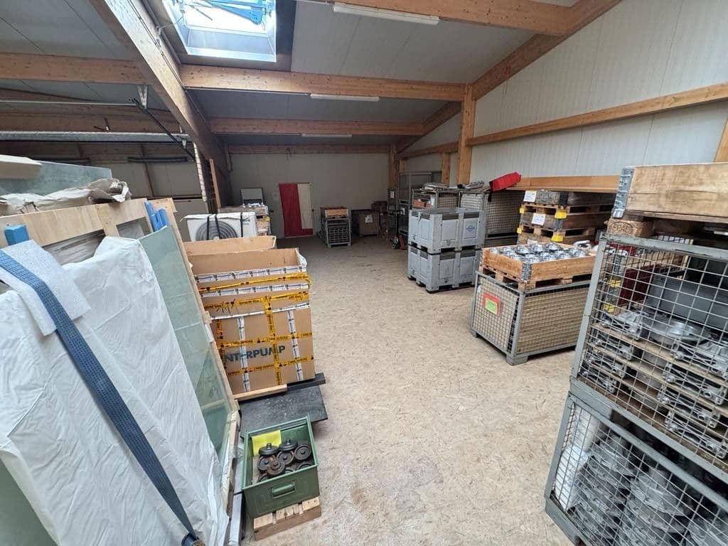 Pronájem nebytového prostoru 600 m², am Brunnenfeld 1, Gachenbach, Bavorsko Pronájem nebytového prostoru 600 m², am Brunnenfeld 1, Gachenbach, Bavorsko