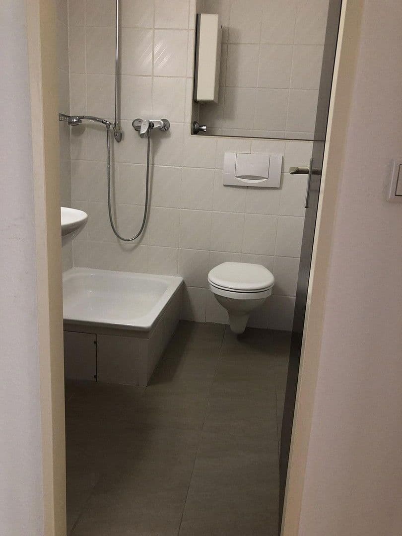 Prodej bytu 3+1 85 m², Anna-Seghers-Str. 8, Monheim am Rhein, Severní Porýní-Vestfálsko Prodej bytu 3+1 85 m², Anna-Seghers-Str. 8, Monheim am Rhein, Severní Porýní-Vestfálsko