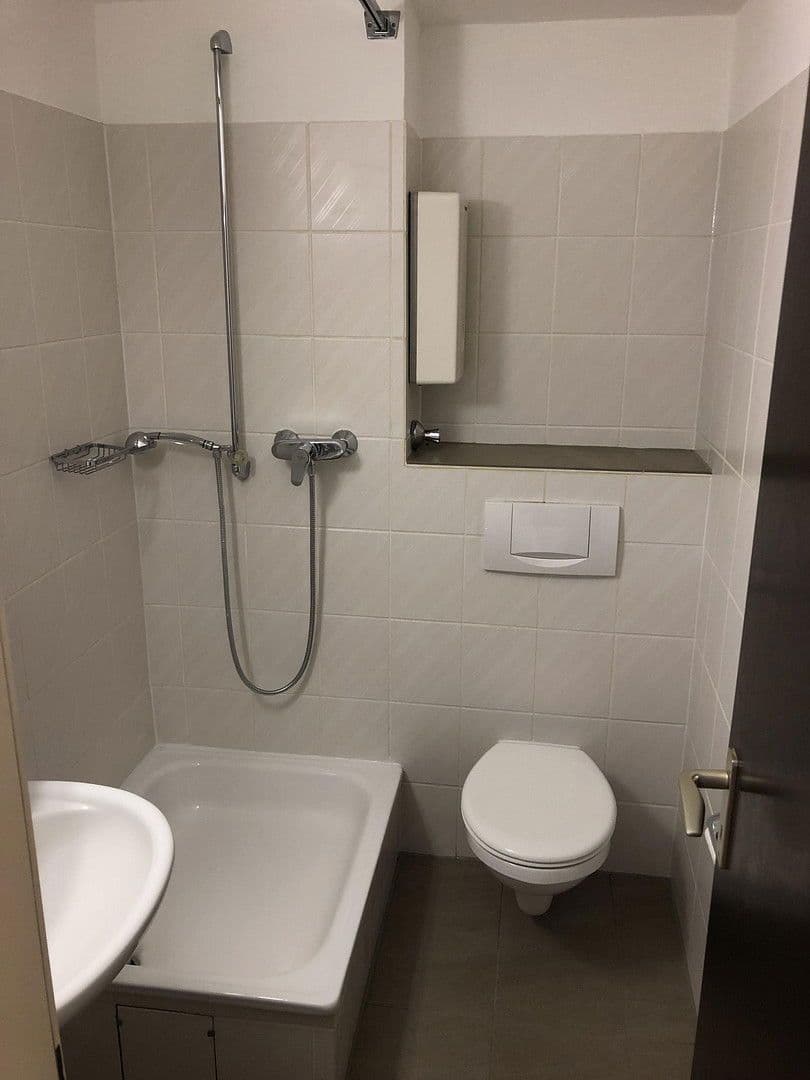 Prodej bytu 3+1 85 m², Anna-Seghers-Str. 8, Monheim am Rhein, Severní Porýní-Vestfálsko Prodej bytu 3+1 85 m², Anna-Seghers-Str. 8, Monheim am Rhein, Severní Porýní-Vestfálsko