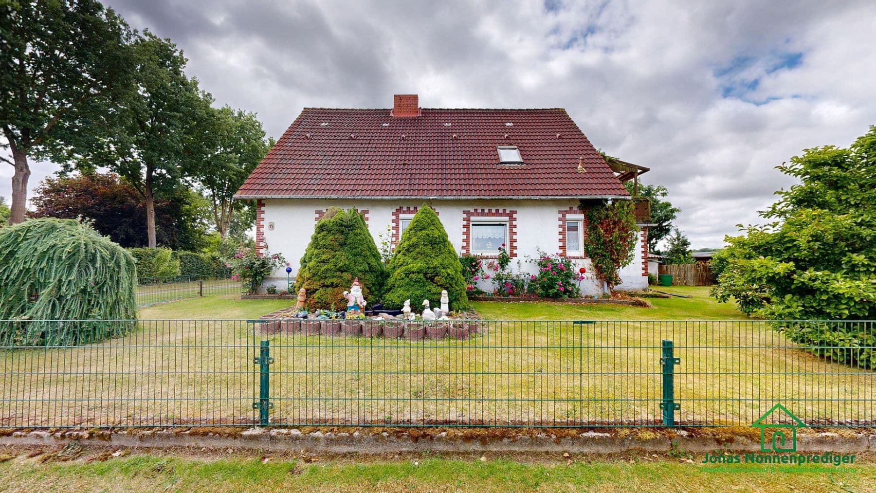 Prodej domu 158 m², pozemek 775 m², Dorfstraße 14, Zickhusen, Mecklenburg-Vorpommern Prodej domu 158 m², pozemek 775 m², Dorfstraße 14, Zickhusen, Mecklenburg-Vorpommern