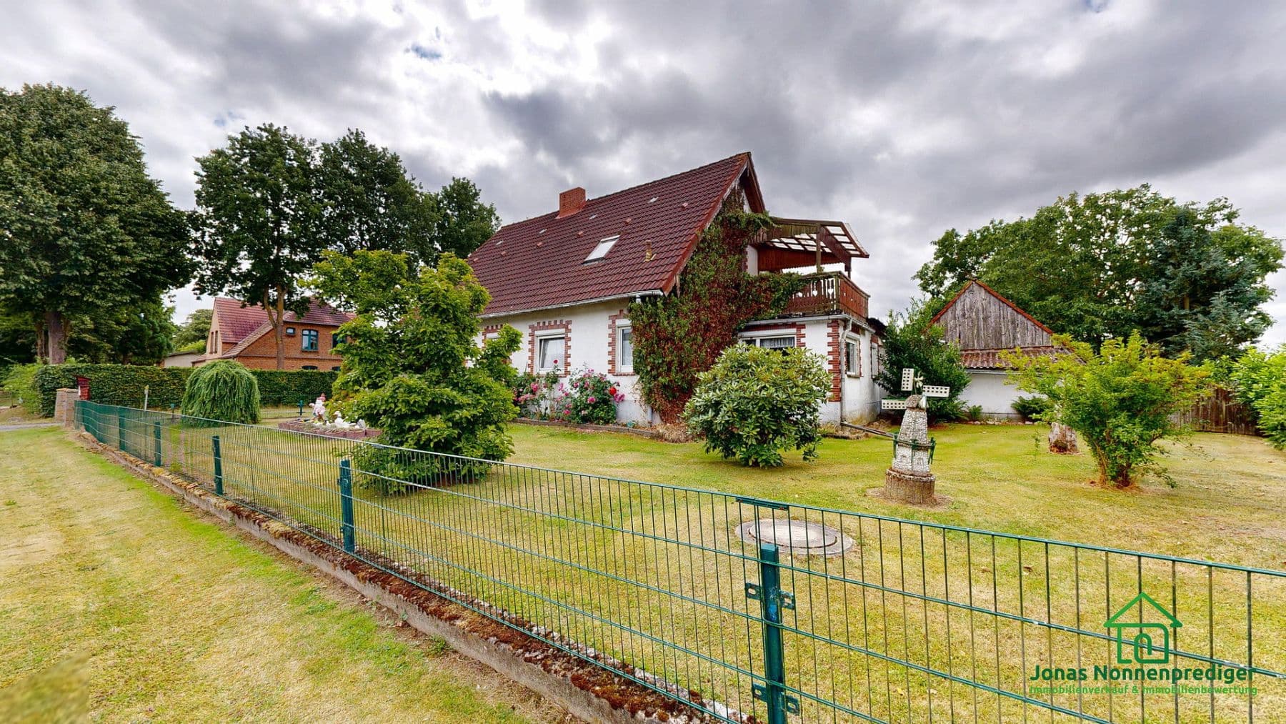 Prodej domu 158 m², pozemek 775 m², Dorfstraße 14, Zickhusen, Mecklenburg-Vorpommern Prodej domu 158 m², pozemek 775 m², Dorfstraße 14, Zickhusen, Mecklenburg-Vorpommern