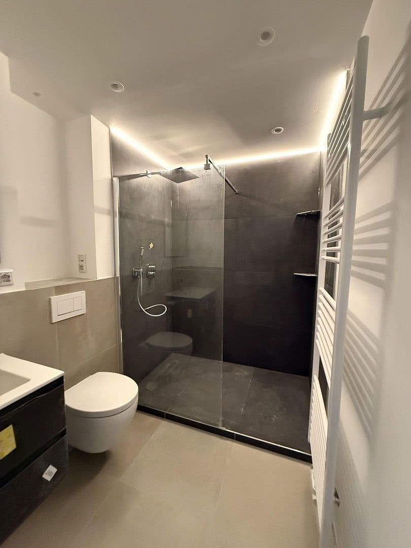 Pronájem bytu 3+1 73 m², Berliner Straße 86-88, Steinbach (Taunus), Hessen Pronájem bytu 3+1 73 m², Berliner Straße 86-88, Steinbach (Taunus), Hessen