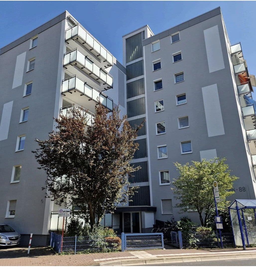 Pronájem bytu 3+1 73 m², Berliner Straße 86-88, Steinbach (Taunus), Hessen Pronájem bytu 3+1 73 m², Berliner Straße 86-88, Steinbach (Taunus), Hessen