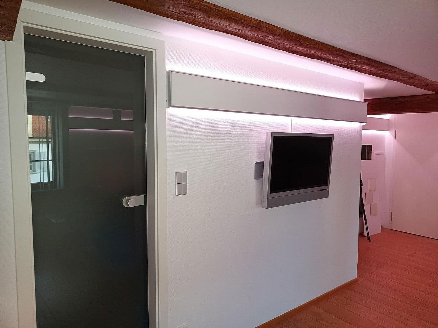 Pronájem bytu 3+1 68 m², Konstanz, Bádensko-Württembersko Pronájem bytu 3+1 68 m², Konstanz, Bádensko-Württembersko