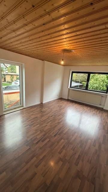 Pronájem bytu 1+1 42 m², Schwarzhölzlstraße 6, Karlsfeld, Bavorsko Pronájem bytu 1+1 42 m², Schwarzhölzlstraße 6, Karlsfeld, Bavorsko