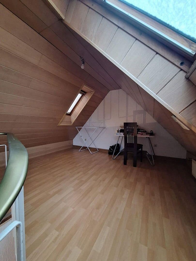 Pronájem bytu 3+1 58 m², Sunderlohstr. 11, Hagen, Severní Porýní-Vestfálsko Pronájem bytu 3+1 58 m², Sunderlohstr. 11, Hagen, Severní Porýní-Vestfálsko