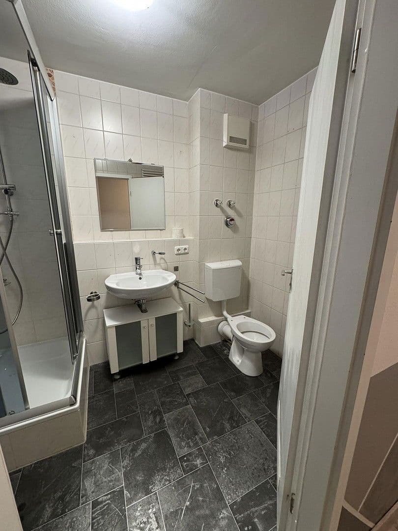 Prodej bytu 4+kk 110 m², Bürgermeister-Wohlfarth-Str. 66, Königsbrunn, Bavorsko Prodej bytu 4+kk 110 m², Bürgermeister-Wohlfarth-Str. 66, Königsbrunn, Bavorsko