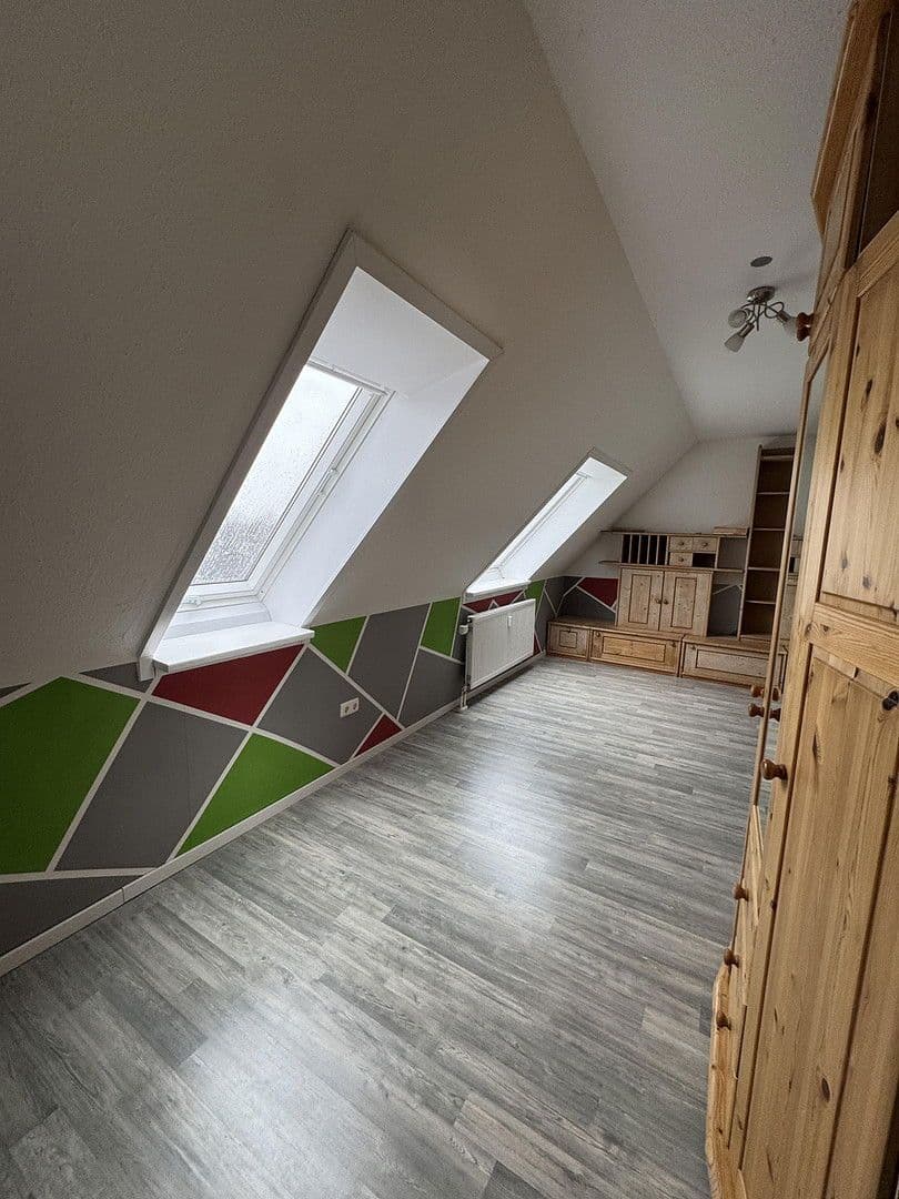 Prodej bytu 4+kk 110 m², Bürgermeister-Wohlfarth-Str. 66, Königsbrunn, Bavorsko Prodej bytu 4+kk 110 m², Bürgermeister-Wohlfarth-Str. 66, Königsbrunn, Bavorsko