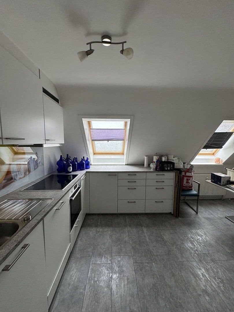 Prodej bytu 4+kk 110 m², Bürgermeister-Wohlfarth-Str. 66, Königsbrunn, Bavorsko Prodej bytu 4+kk 110 m², Bürgermeister-Wohlfarth-Str. 66, Königsbrunn, Bavorsko