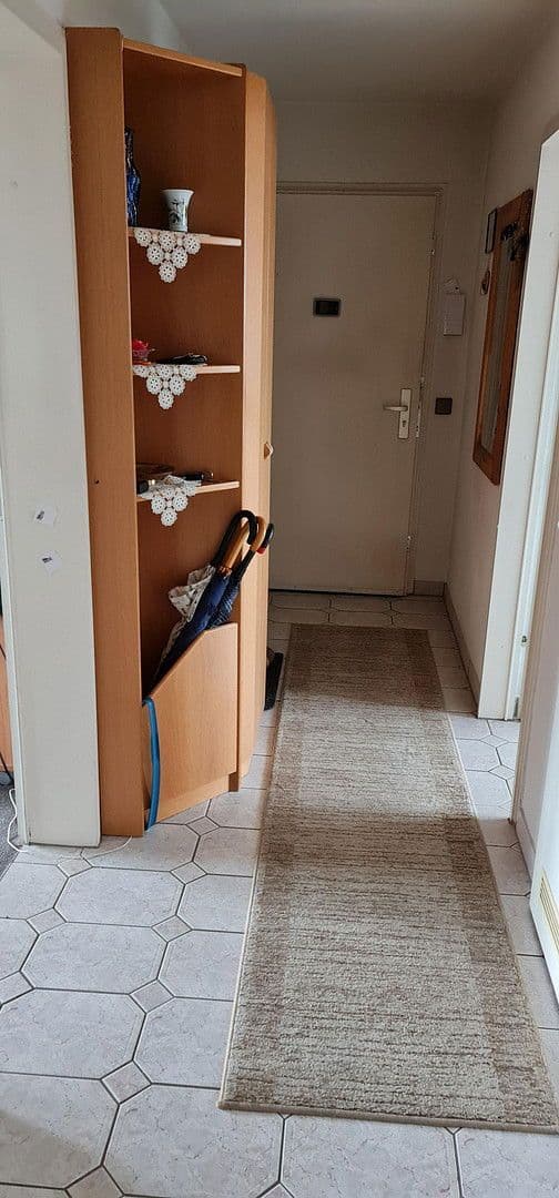 Pronájem bytu 3+1 85 m², Zirndorfer Straße 5, Oberasbach, Bavorsko Pronájem bytu 3+1 85 m², Zirndorfer Straße 5, Oberasbach, Bavorsko