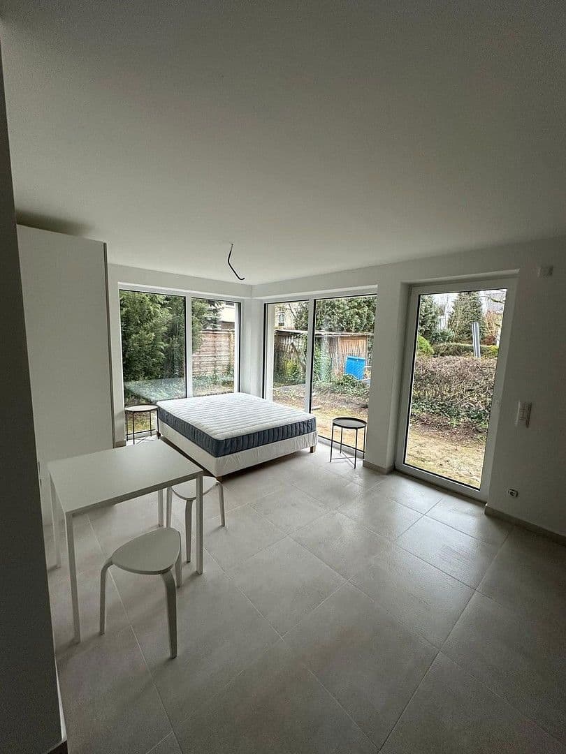 Pronájem bytu 1+1 30 m², Hundert-Morgen-Str. 2B, Kelsterbach, Hessen Pronájem bytu 1+1 30 m², Hundert-Morgen-Str. 2B, Kelsterbach, Hessen