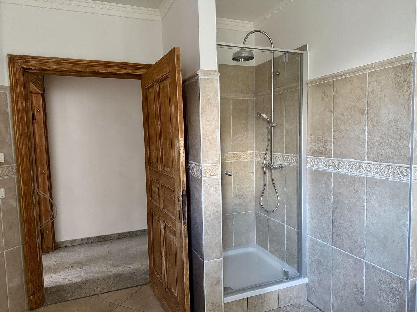 Pronájem bytu 3+1 150 m², Dorfaue 74, Oberkrämer, Braniborsko Pronájem bytu 3+1 150 m², Dorfaue 74, Oberkrämer, Braniborsko