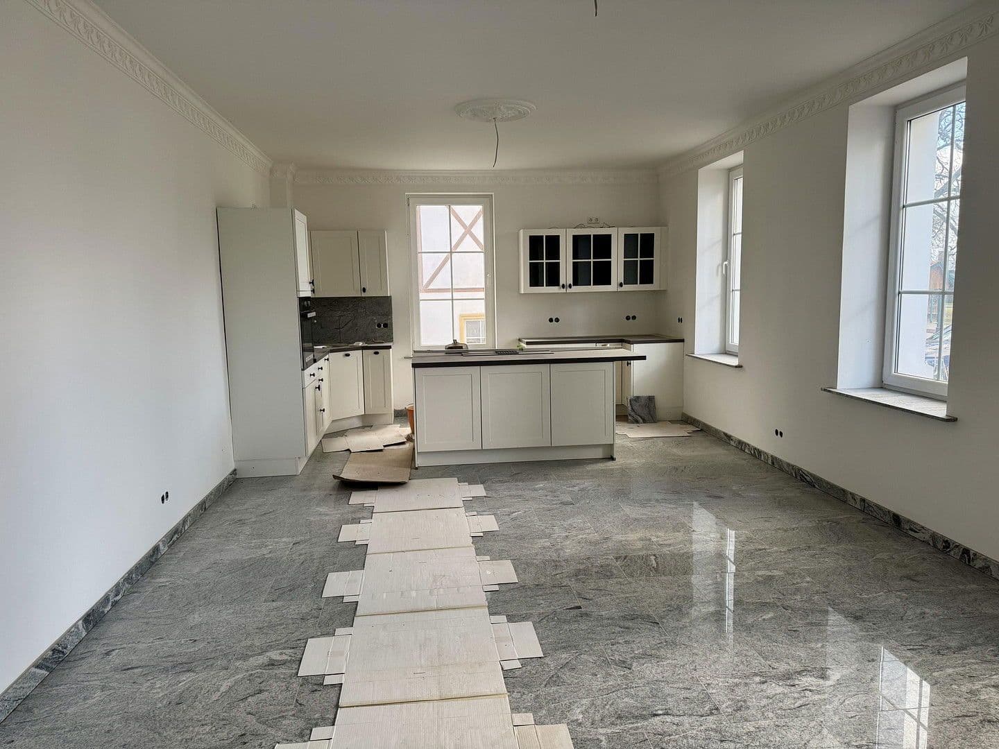 Pronájem bytu 3+1 150 m², Dorfaue 74, Oberkrämer, Braniborsko Pronájem bytu 3+1 150 m², Dorfaue 74, Oberkrämer, Braniborsko