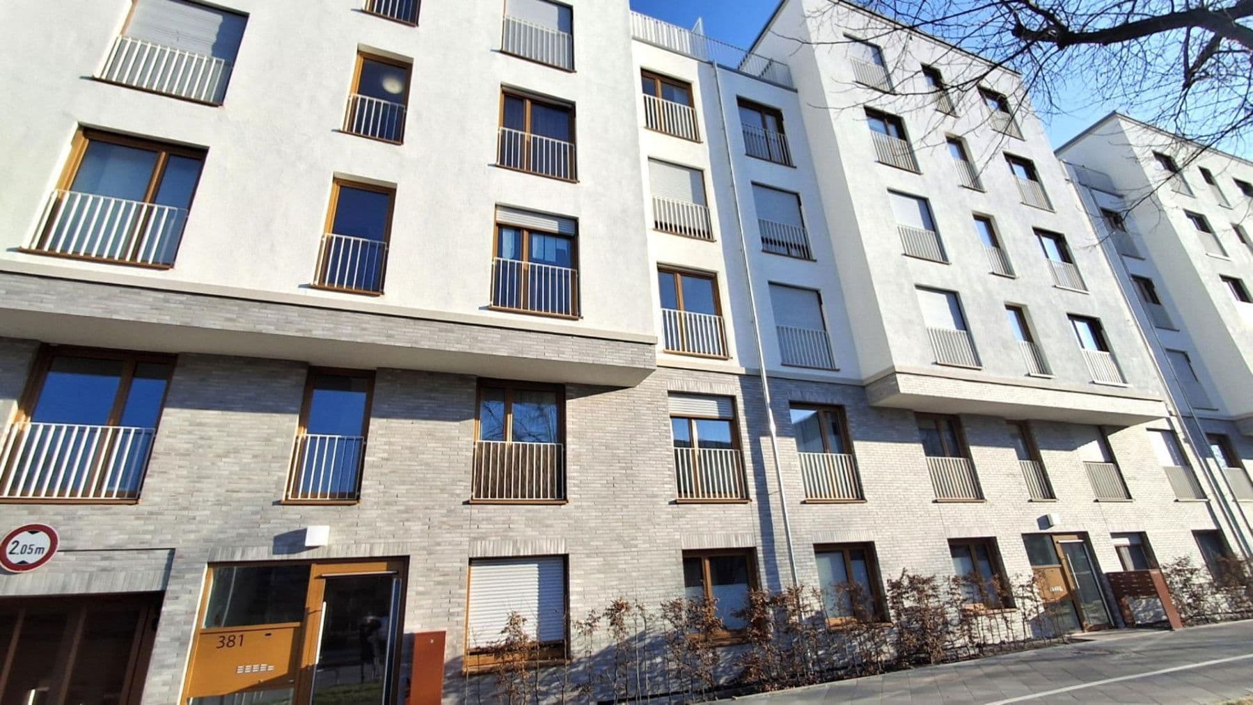 Pronájem bytu 2+1 67 m², Ludwig-Landmann-Straße 381, Frankfurt am Main, Hessen Pronájem bytu 2+1 67 m², Ludwig-Landmann-Straße 381, Frankfurt am Main, Hessen