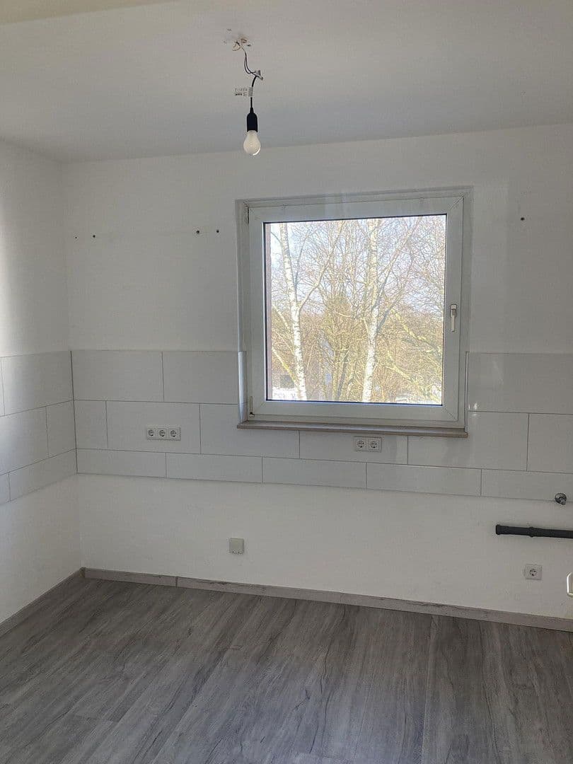 Pronájem bytu 2+kk 64 m², Hülsenweg 12, Heiligenhaus, Severní Porýní-Vestfálsko Pronájem bytu 2+kk 64 m², Hülsenweg 12, Heiligenhaus, Severní Porýní-Vestfálsko