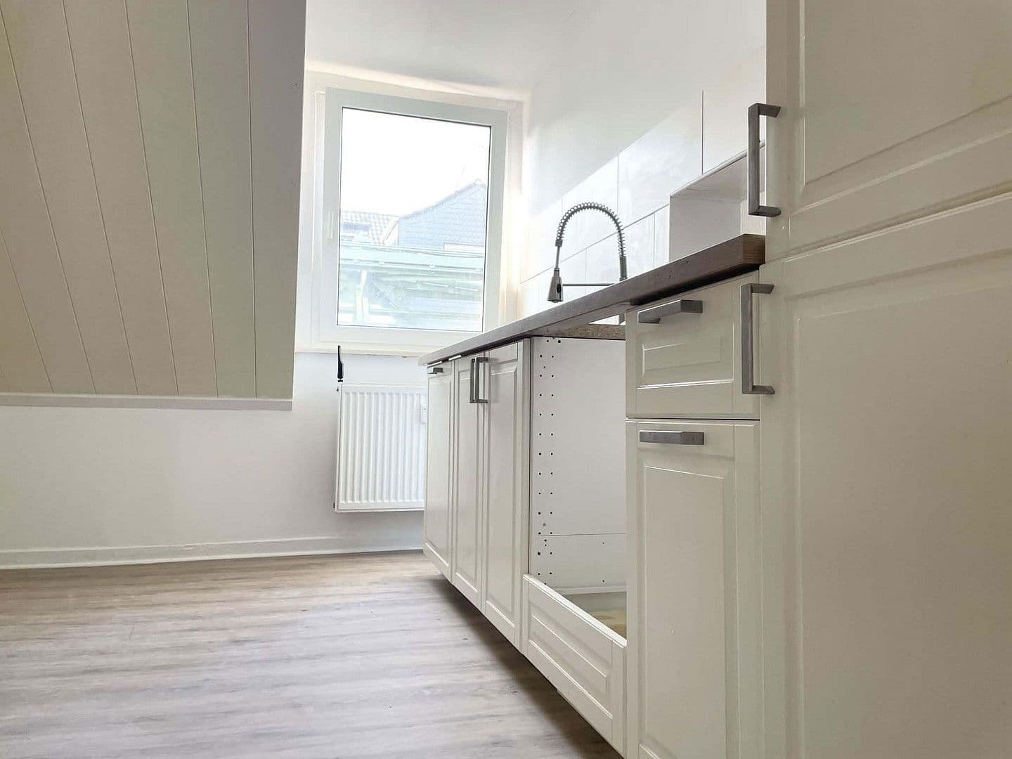 Pronájem bytu 2+1 54 m², Sonnborner Straße, Wuppertal, Severní Porýní-Vestfálsko Pronájem bytu 2+1 54 m², Sonnborner Straße, Wuppertal, Severní Porýní-Vestfálsko