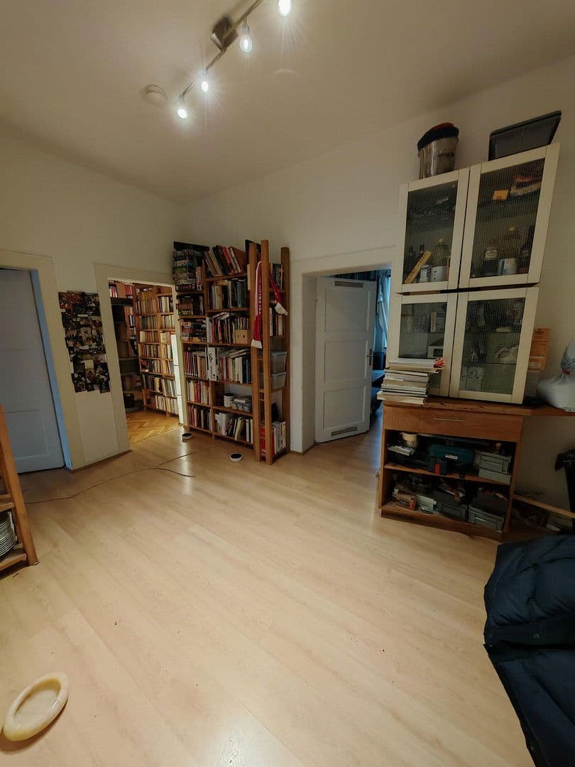 Prodej bytu 3+1 101 m², Niebuhrstr. 24, Bonn, Severní Porýní-Vestfálsko Prodej bytu 3+1 101 m², Niebuhrstr. 24, Bonn, Severní Porýní-Vestfálsko