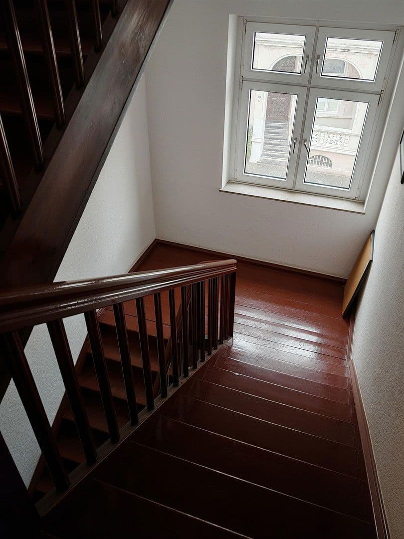 Prodej bytu 3+1 101 m², Niebuhrstr. 24, Bonn, Severní Porýní-Vestfálsko Prodej bytu 3+1 101 m², Niebuhrstr. 24, Bonn, Severní Porýní-Vestfálsko