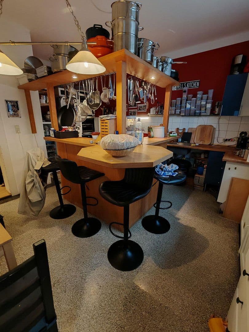 Prodej bytu 3+1 101 m², Niebuhrstr. 24, Bonn, Severní Porýní-Vestfálsko Prodej bytu 3+1 101 m², Niebuhrstr. 24, Bonn, Severní Porýní-Vestfálsko