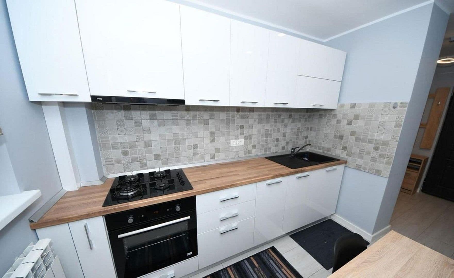 Pronájem bytu 2+1 40 m², Volkerstraße 31, Bensheim, Hessen Pronájem bytu 2+1 40 m², Volkerstraße 31, Bensheim, Hessen