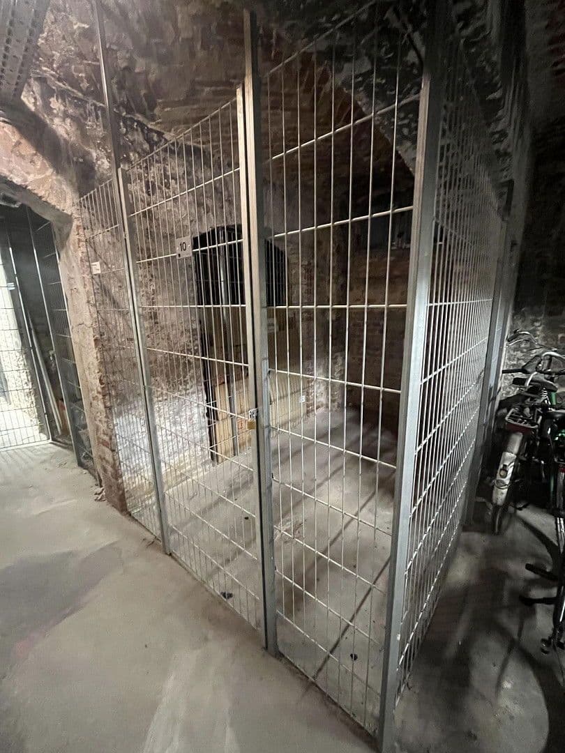 Prodej bytu 2+1 86 m², Naunynstr. 68, Berlin, Berlín Prodej bytu 2+1 86 m², Naunynstr. 68, Berlin, Berlín