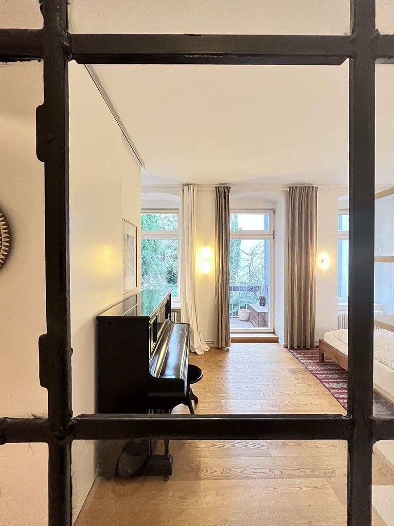 Prodej bytu 2+1 86 m², Naunynstr. 68, Berlin, Berlín Prodej bytu 2+1 86 m², Naunynstr. 68, Berlin, Berlín