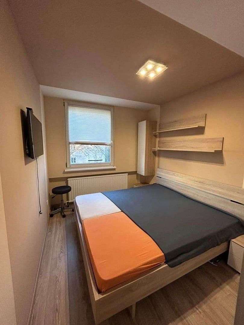 Pronájem bytu 3+1 64 m², Osterfelder Str. 43, Bottrop, Severní Porýní-Vestfálsko Pronájem bytu 3+1 64 m², Osterfelder Str. 43, Bottrop, Severní Porýní-Vestfálsko