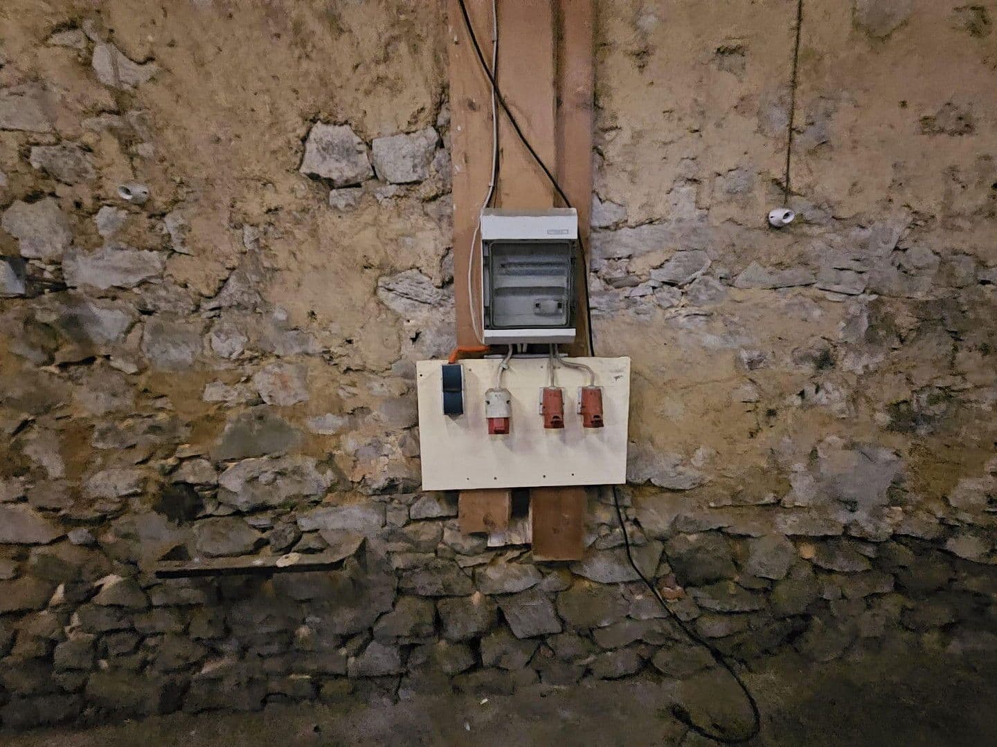 Pronájem nebytového prostoru 340 m², Steinfurther Hauptstraße 27, Bad Nauheim, Hessen Pronájem nebytového prostoru 340 m², Steinfurther Hauptstraße 27, Bad Nauheim, Hessen