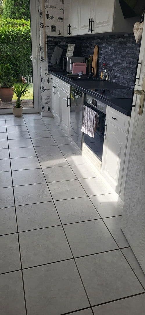 Prodej domu 120 m², pozemek 735 m², Salzgitter, Dolní Sasko Prodej domu 120 m², pozemek 735 m², Salzgitter, Dolní Sasko