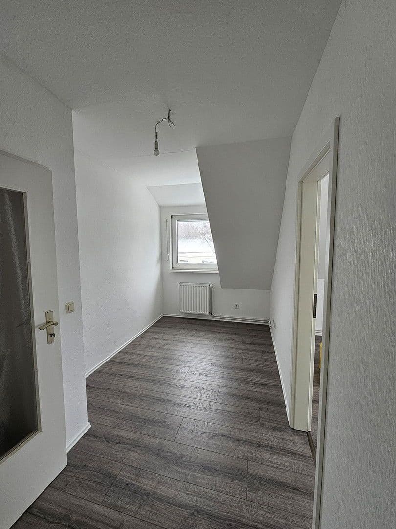 Prodej domu 120 m², pozemek 735 m², Salzgitter, Dolní Sasko Prodej domu 120 m², pozemek 735 m², Salzgitter, Dolní Sasko