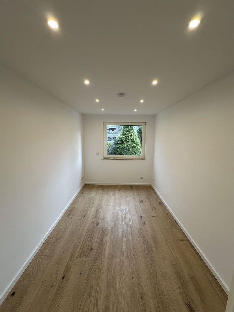 Pronájem bytu 4+1 108 m², Gabelsbergerstraße 37, Dortmund, Severní Porýní-Vestfálsko Pronájem bytu 4+1 108 m², Gabelsbergerstraße 37, Dortmund, Severní Porýní-Vestfálsko