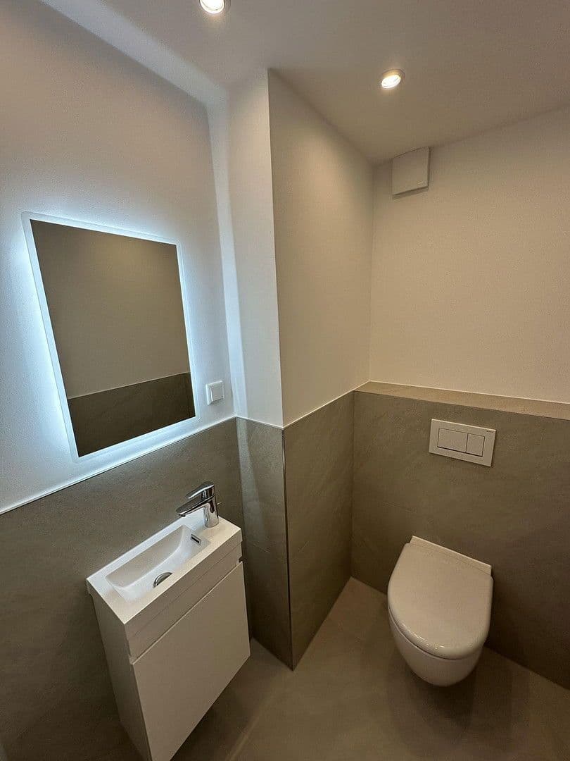 Pronájem bytu 4+1 108 m², Gabelsbergerstraße 37, Dortmund, Severní Porýní-Vestfálsko Pronájem bytu 4+1 108 m², Gabelsbergerstraße 37, Dortmund, Severní Porýní-Vestfálsko