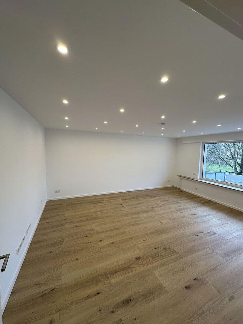 Pronájem bytu 4+1 108 m², Gabelsbergerstraße 37, Dortmund, Severní Porýní-Vestfálsko Pronájem bytu 4+1 108 m², Gabelsbergerstraße 37, Dortmund, Severní Porýní-Vestfálsko