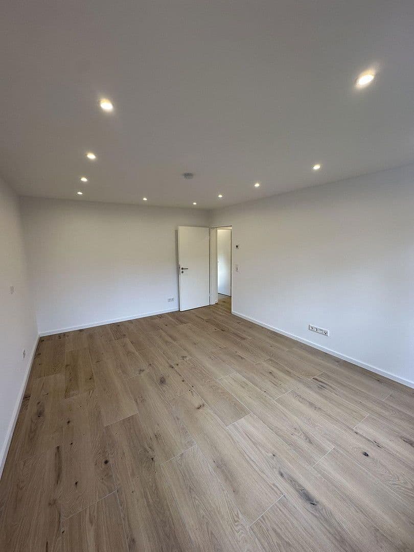 Pronájem bytu 4+1 108 m², Gabelsbergerstraße 37, Dortmund, Severní Porýní-Vestfálsko Pronájem bytu 4+1 108 m², Gabelsbergerstraße 37, Dortmund, Severní Porýní-Vestfálsko