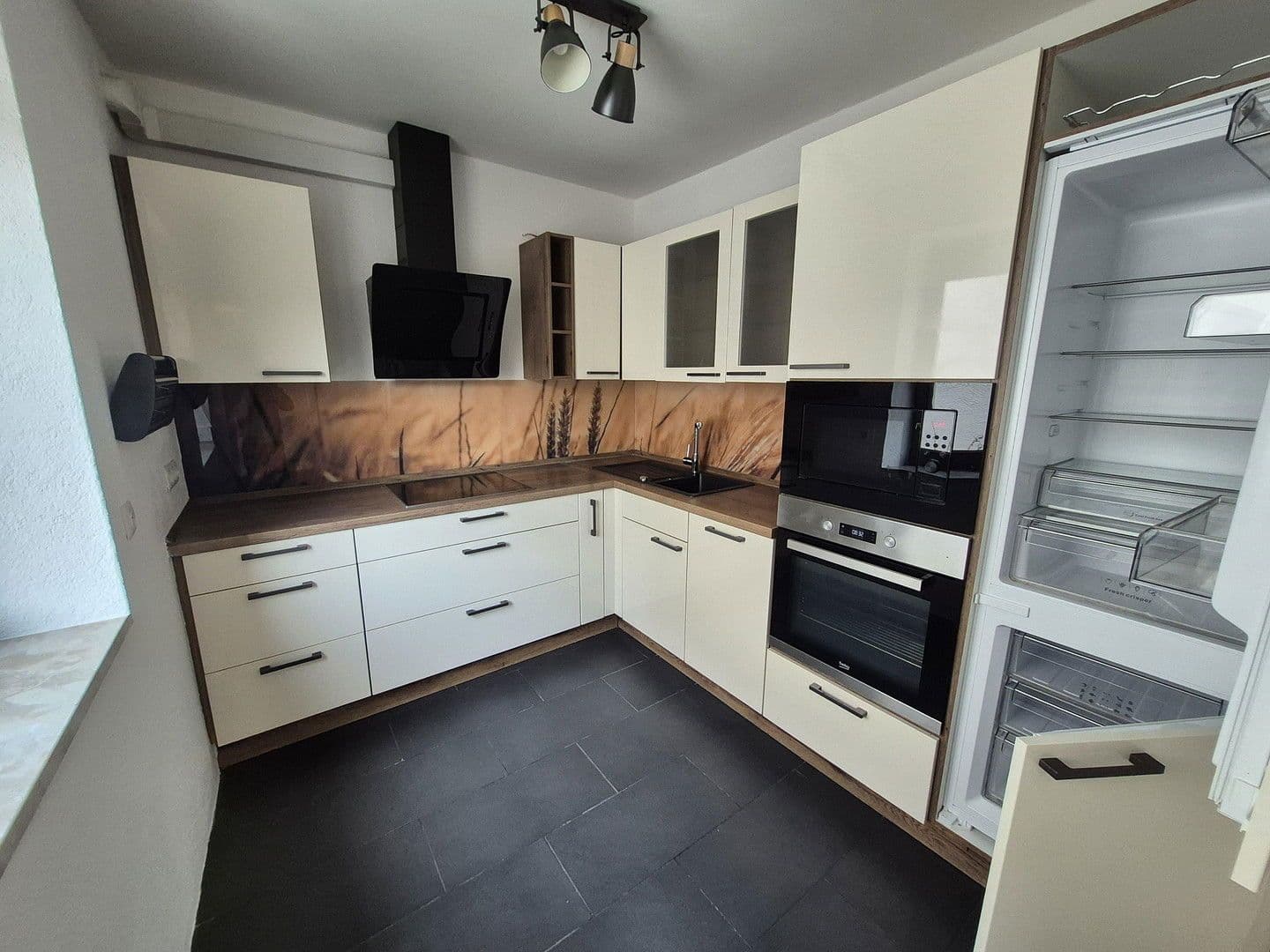 Pronájem bytu 5+kk 137 m², Schönaich, Bádensko-Württembersko Pronájem bytu 5+kk 137 m², Schönaich, Bádensko-Württembersko