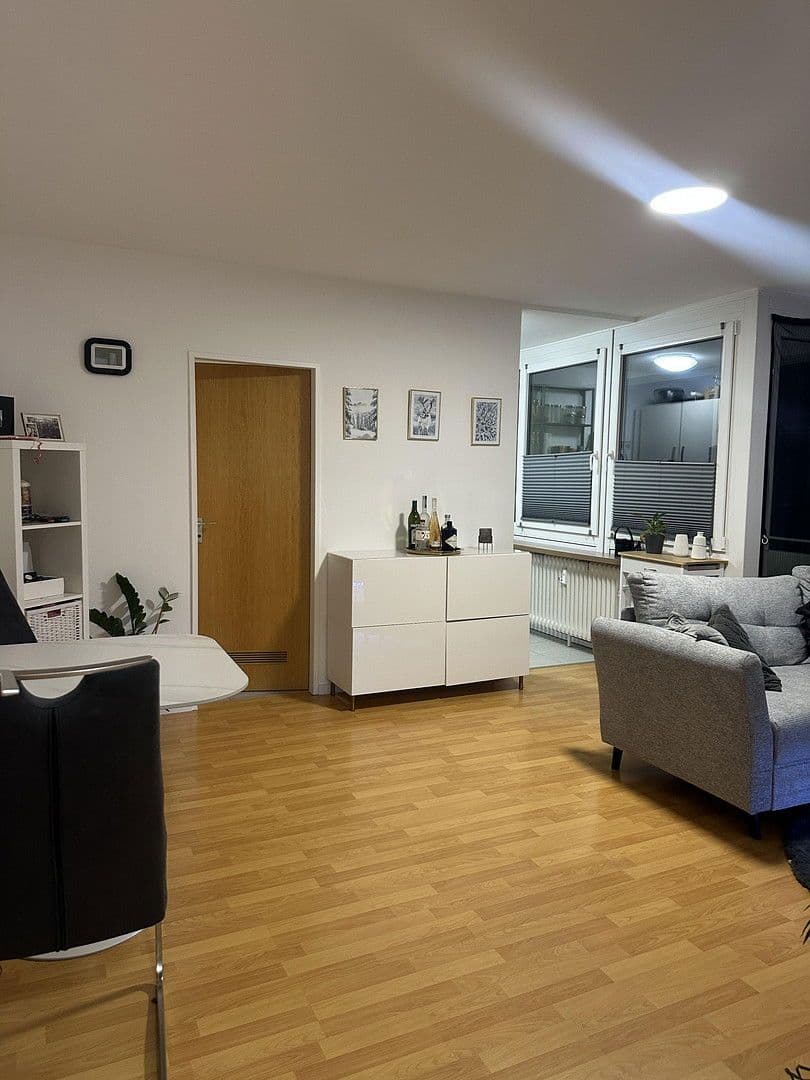 Pronájem bytu 2+1 50 m², Hintere Gasse 37, Sindelfingen, Bádensko-Württembersko Pronájem bytu 2+1 50 m², Hintere Gasse 37, Sindelfingen, Bádensko-Württembersko