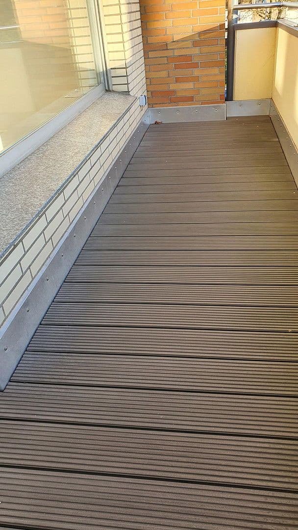 Pronájem bytu 3+kk 82 m², Duisburg, Severní Porýní-Vestfálsko Pronájem bytu 3+kk 82 m², Duisburg, Severní Porýní-Vestfálsko