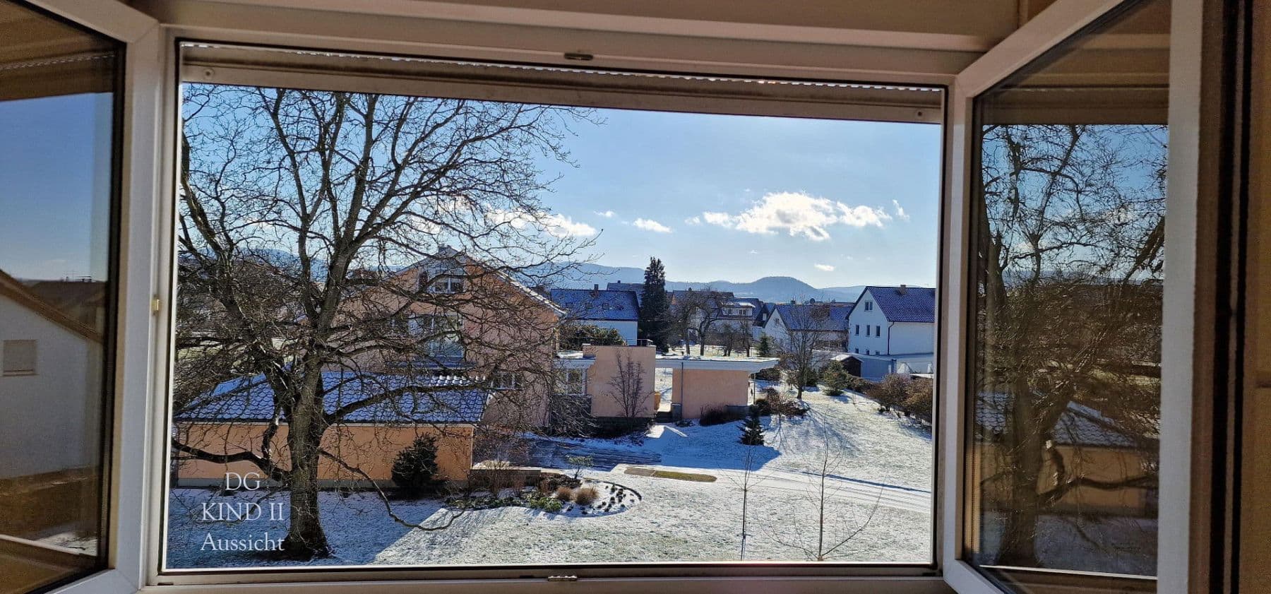 Prodej domu 168 m², pozemek 178 m², Bühlstraße 3/1, Uhingen, Bádensko-Württembersko Prodej domu 168 m², pozemek 178 m², Bühlstraße 3/1, Uhingen, Bádensko-Württembersko