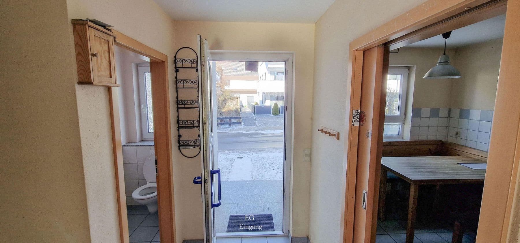 Prodej domu 168 m², pozemek 178 m², Bühlstraße 3/1, Uhingen, Bádensko-Württembersko Prodej domu 168 m², pozemek 178 m², Bühlstraße 3/1, Uhingen, Bádensko-Württembersko