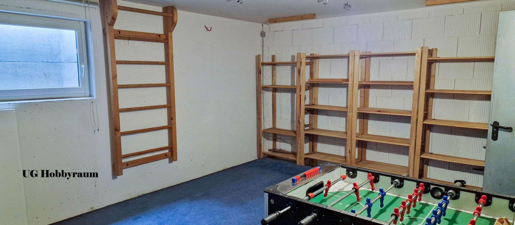 Prodej domu 168 m², pozemek 178 m², Bühlstraße 3/1, Uhingen, Bádensko-Württembersko Prodej domu 168 m², pozemek 178 m², Bühlstraße 3/1, Uhingen, Bádensko-Württembersko