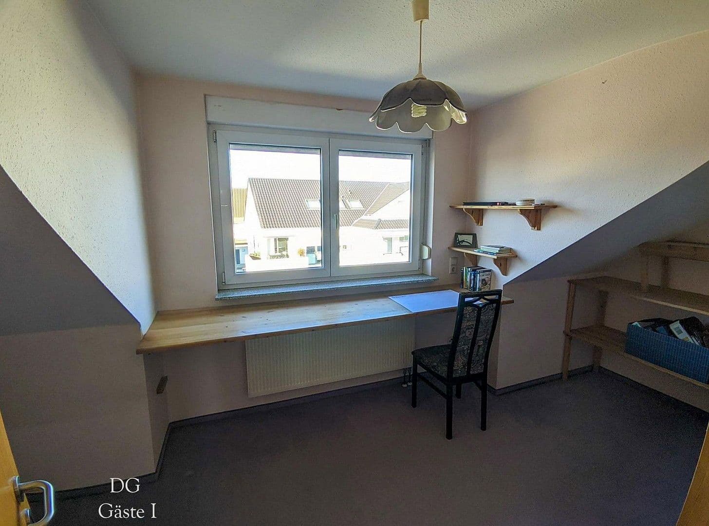 Prodej domu 168 m², pozemek 178 m², Bühlstraße 3/1, Uhingen, Bádensko-Württembersko Prodej domu 168 m², pozemek 178 m², Bühlstraße 3/1, Uhingen, Bádensko-Württembersko