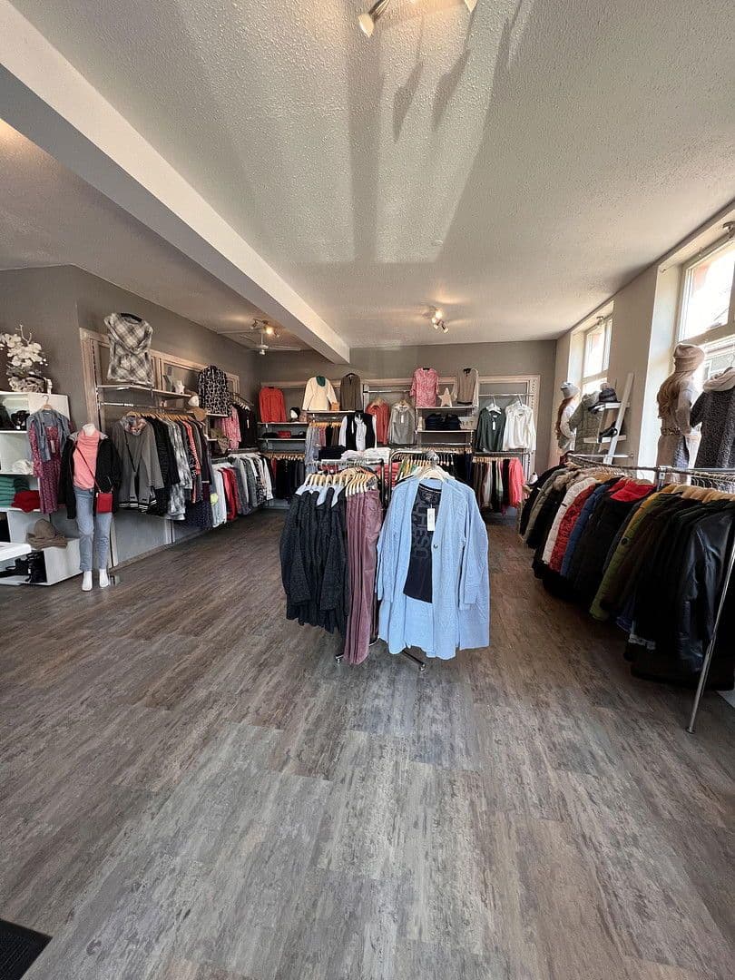 Prodej nebytového prostoru 414 m², Breite Str. 41, Osterburg (Altmark), Sasko-Anhaltsko Prodej nebytového prostoru 414 m², Breite Str. 41, Osterburg (Altmark), Sasko-Anhaltsko