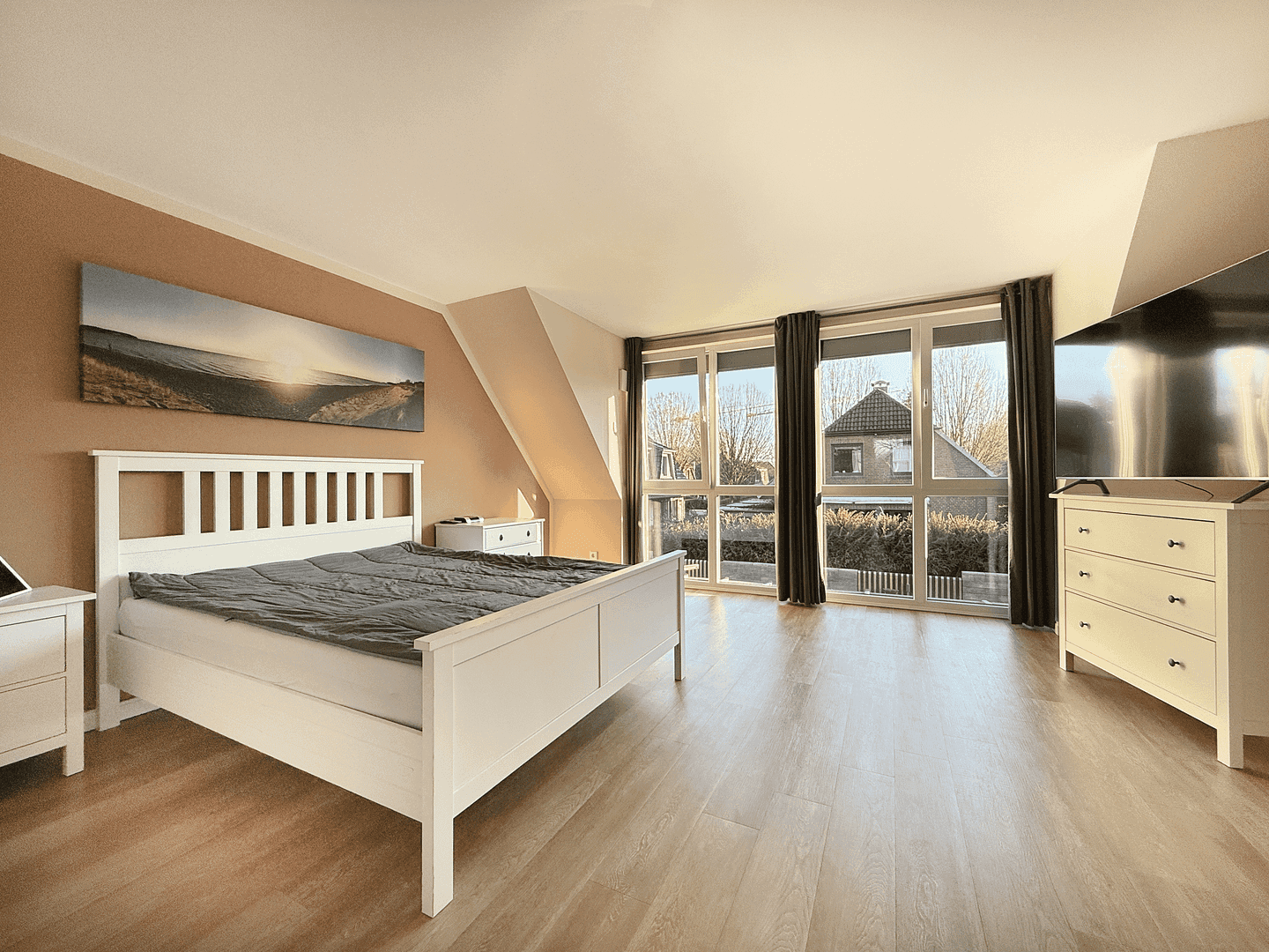 Prodej domu 144 m², pozemek 250 m², Norderstedt, Šlesvicko-Holštýnsko Prodej domu 144 m², pozemek 250 m², Norderstedt, Šlesvicko-Holštýnsko