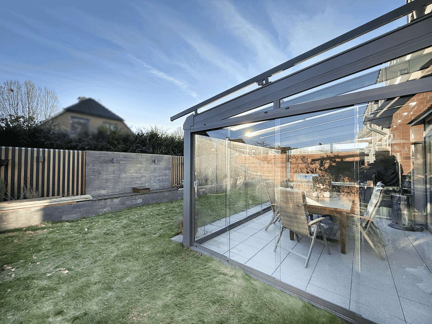 Prodej domu 144 m², pozemek 250 m², Norderstedt, Šlesvicko-Holštýnsko Prodej domu 144 m², pozemek 250 m², Norderstedt, Šlesvicko-Holštýnsko