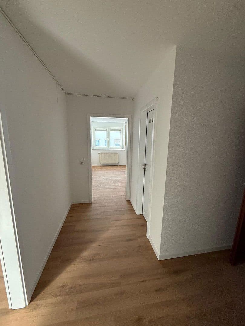 Pronájem bytu 2+kk 63 m², Fritz-Reuter-Straße 16, Stuttgart, Bádensko-Württembersko Pronájem bytu 2+kk 63 m², Fritz-Reuter-Straße 16, Stuttgart, Bádensko-Württembersko
