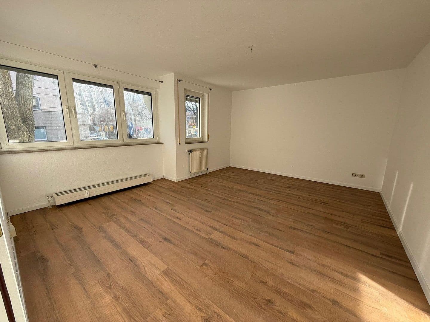 Pronájem bytu 2+kk 63 m², Fritz-Reuter-Straße 16, Stuttgart, Bádensko-Württembersko Pronájem bytu 2+kk 63 m², Fritz-Reuter-Straße 16, Stuttgart, Bádensko-Württembersko