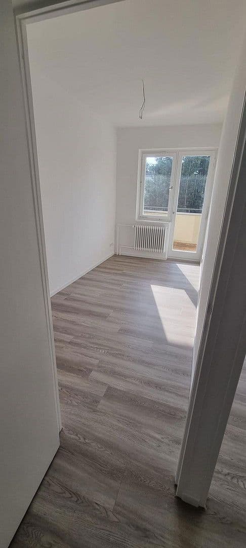 Prodej domu 89 m², pozemek 170 m², Berlin, Berlín Prodej domu 89 m², pozemek 170 m², Berlin, Berlín